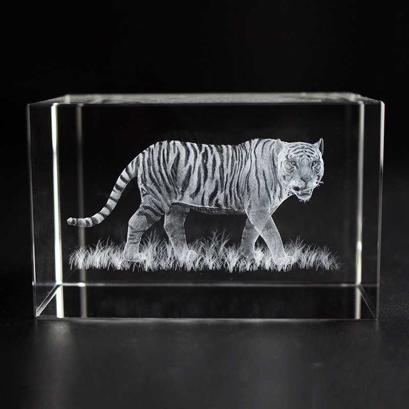 Paper Weight Crystal - K9 Crystal Tiger Model Statue 3D