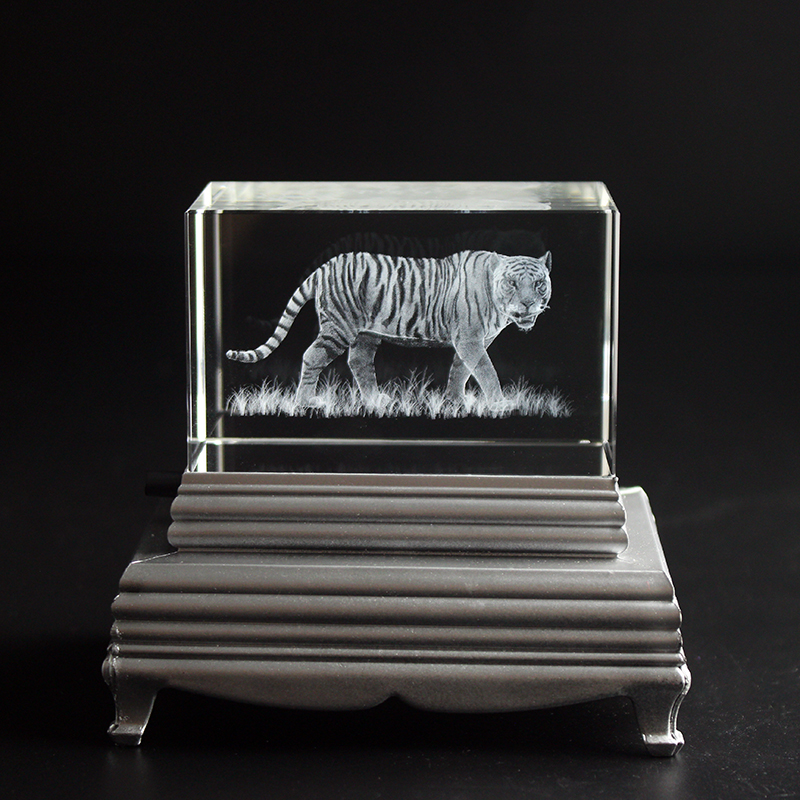 K9 Crystal Tiger Model Statue  - đánh giá và giá Paper Weight Crystal