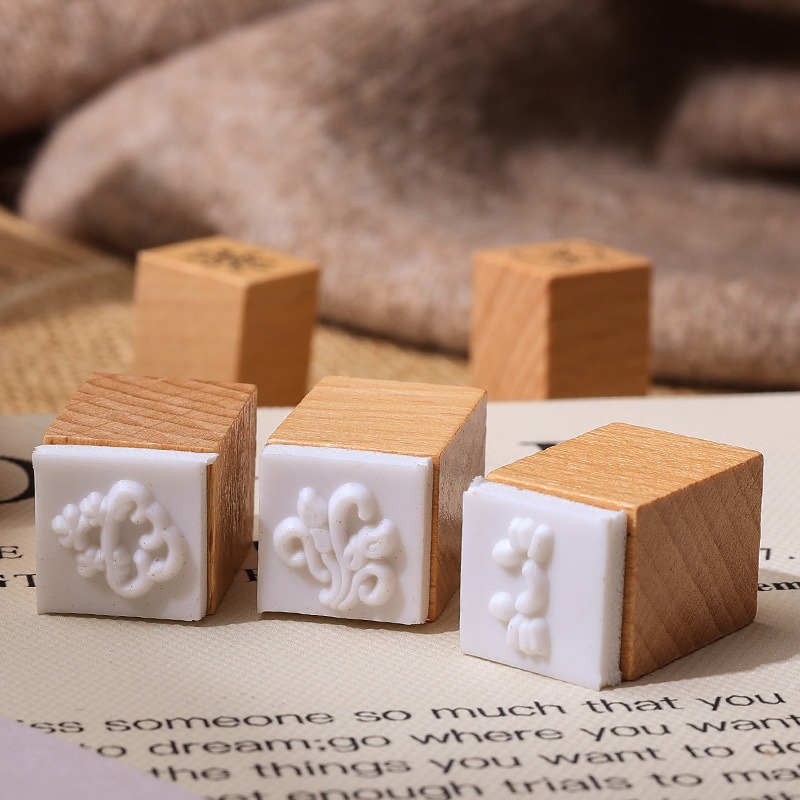 Cute Butterfly Weather Symbol  - đánh giá và giá Rubber Date Stamp